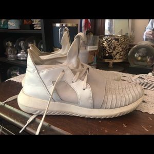 Adidas Tubular Sneakers